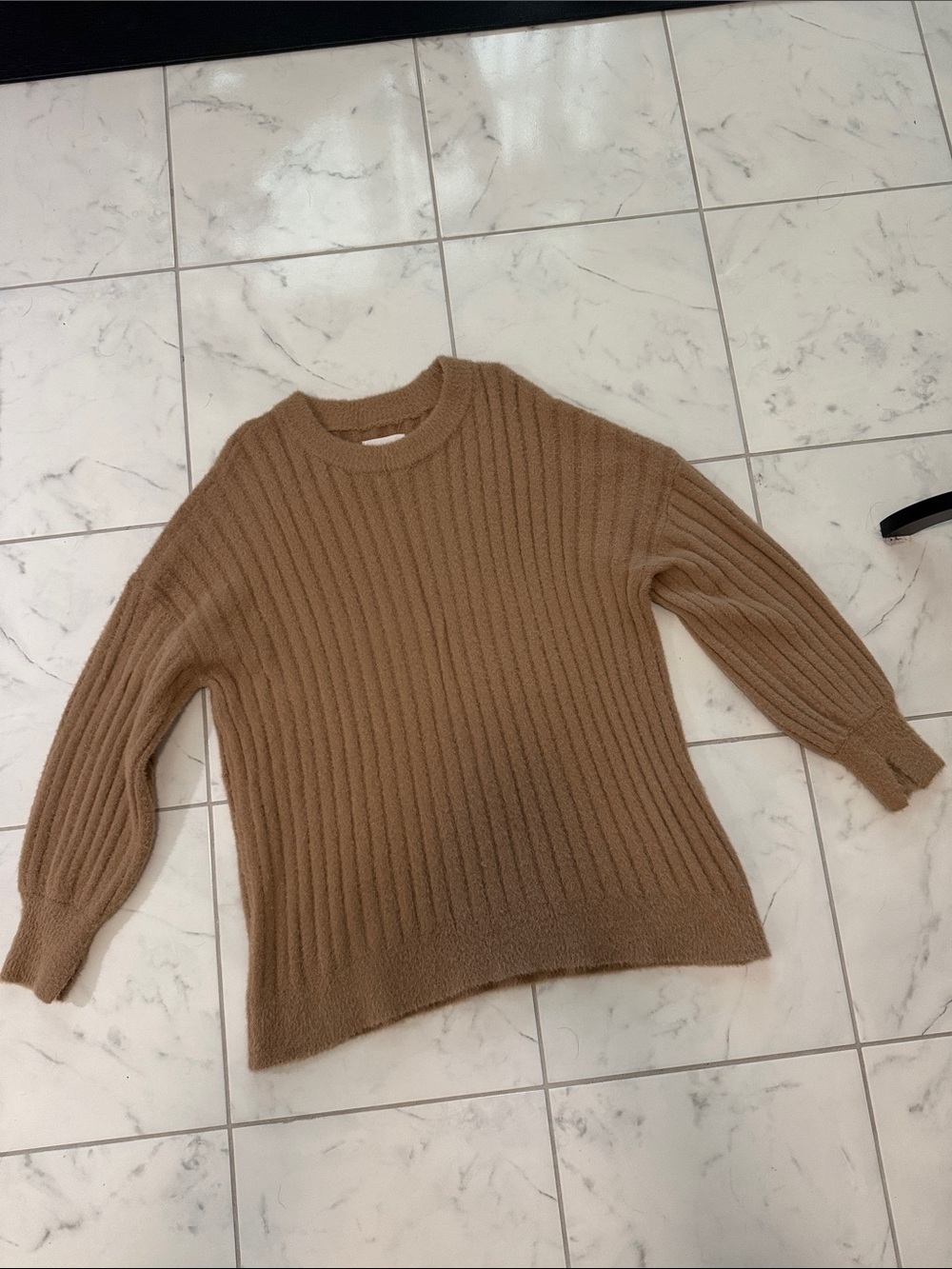 Super soft and Cozy Aerie Oversized Sweater - Picture 5 of 8